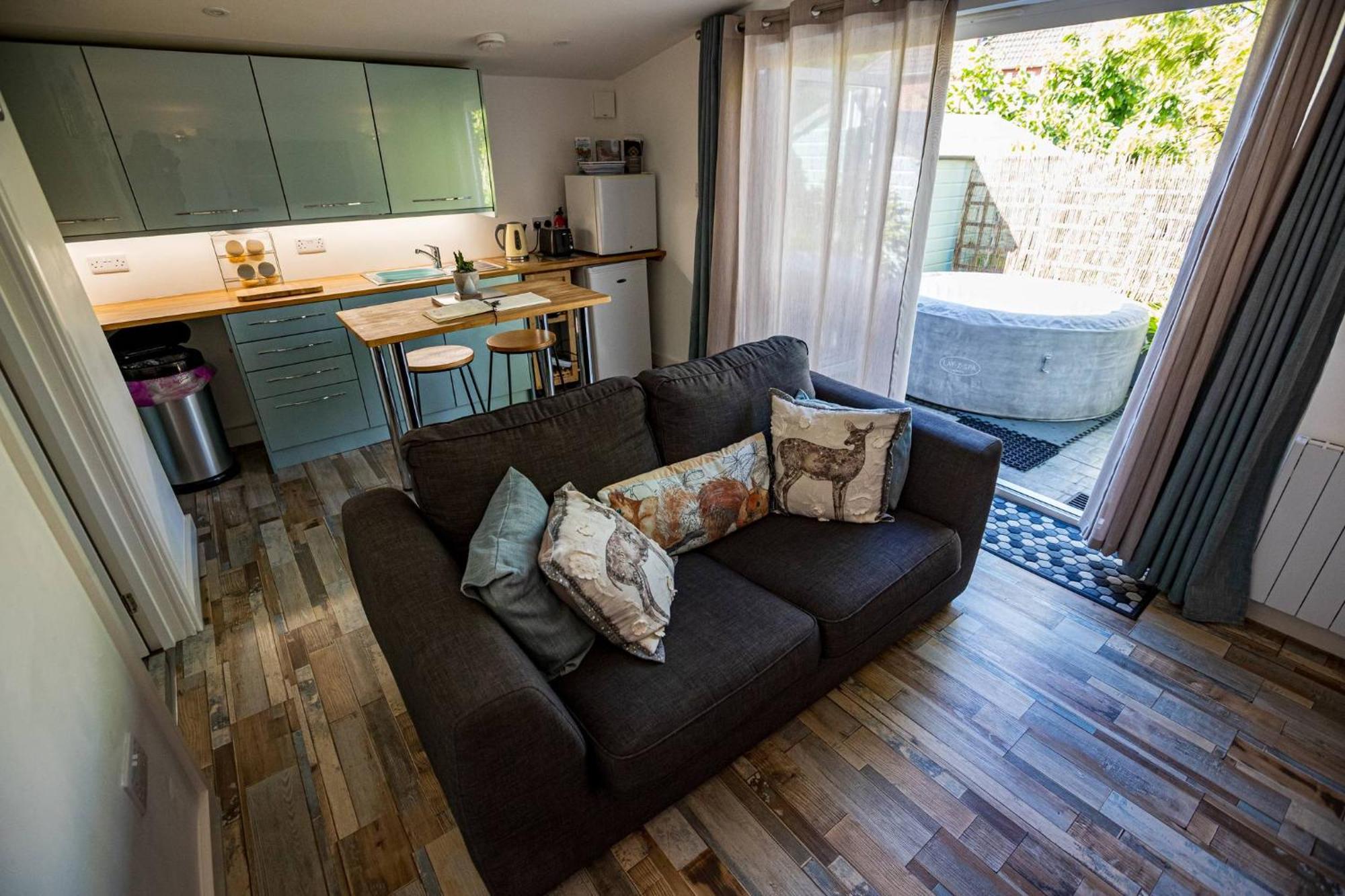 Hideaway Cabin For Two On Edge Of New Forest Hinton  Εξωτερικό φωτογραφία